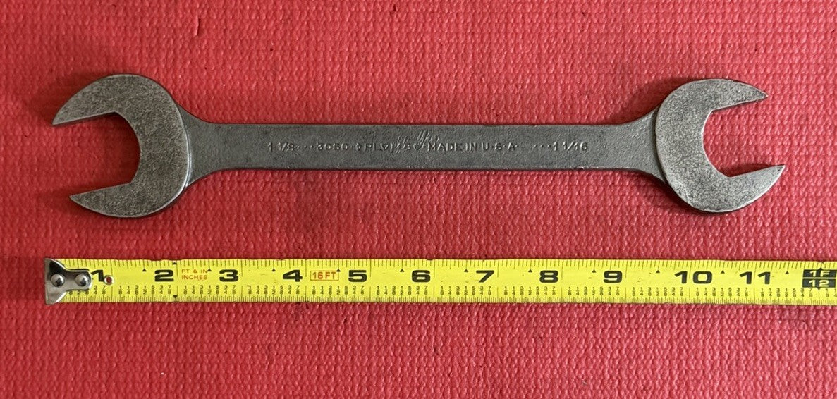 VINTAGE PLUMB 3050  1-1/16" x 1-1/8" OPEN END WRENCH PLVMB PLOMB  MADE IN USA