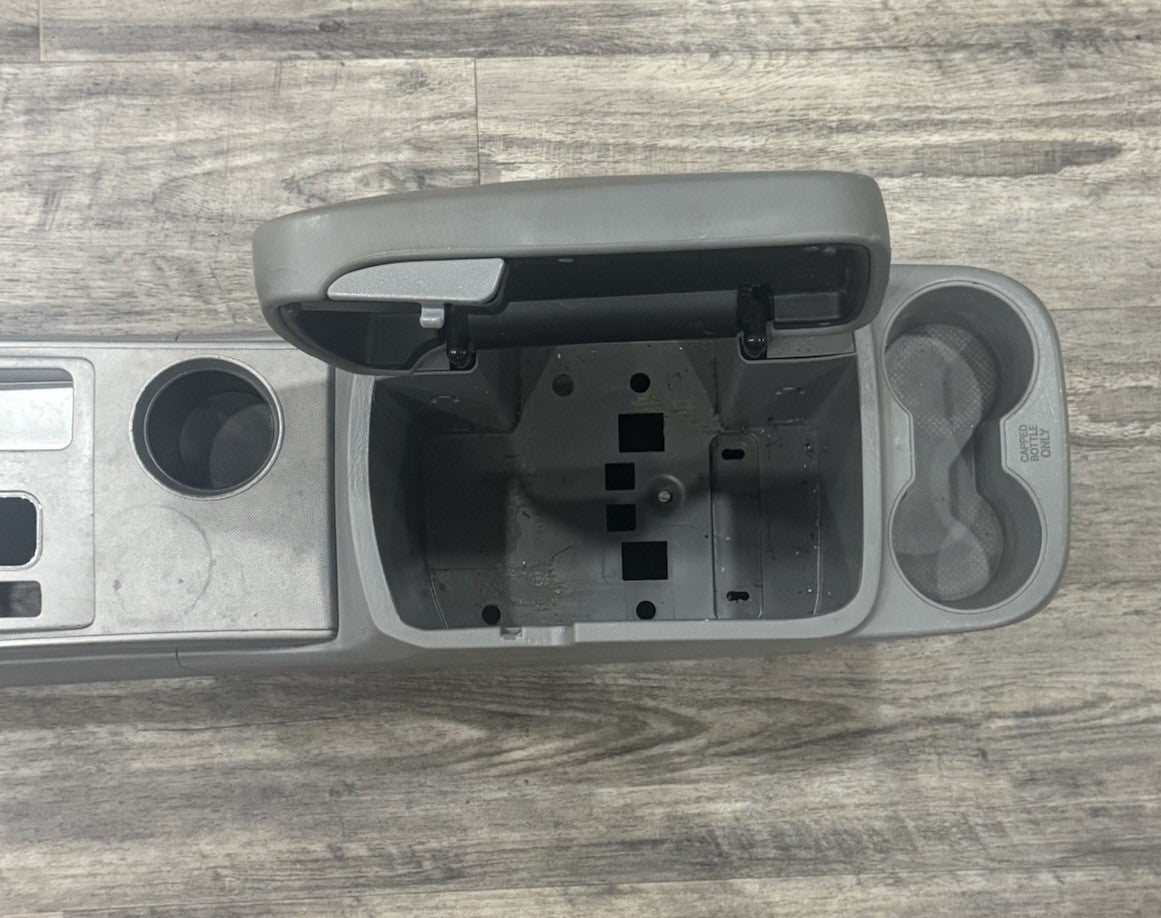 2005-09 TOYOTA TACOMA OEM FLOOR CENTER CONSOLE ASSEMBLY W/ TRIM LID GRAY GENUINE