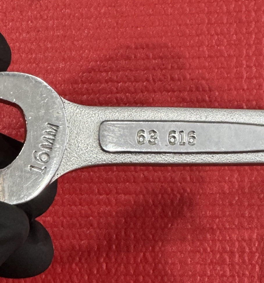 Vintage Easco Tools 63-616  16 mm Combination Wrench Made In USA NEW