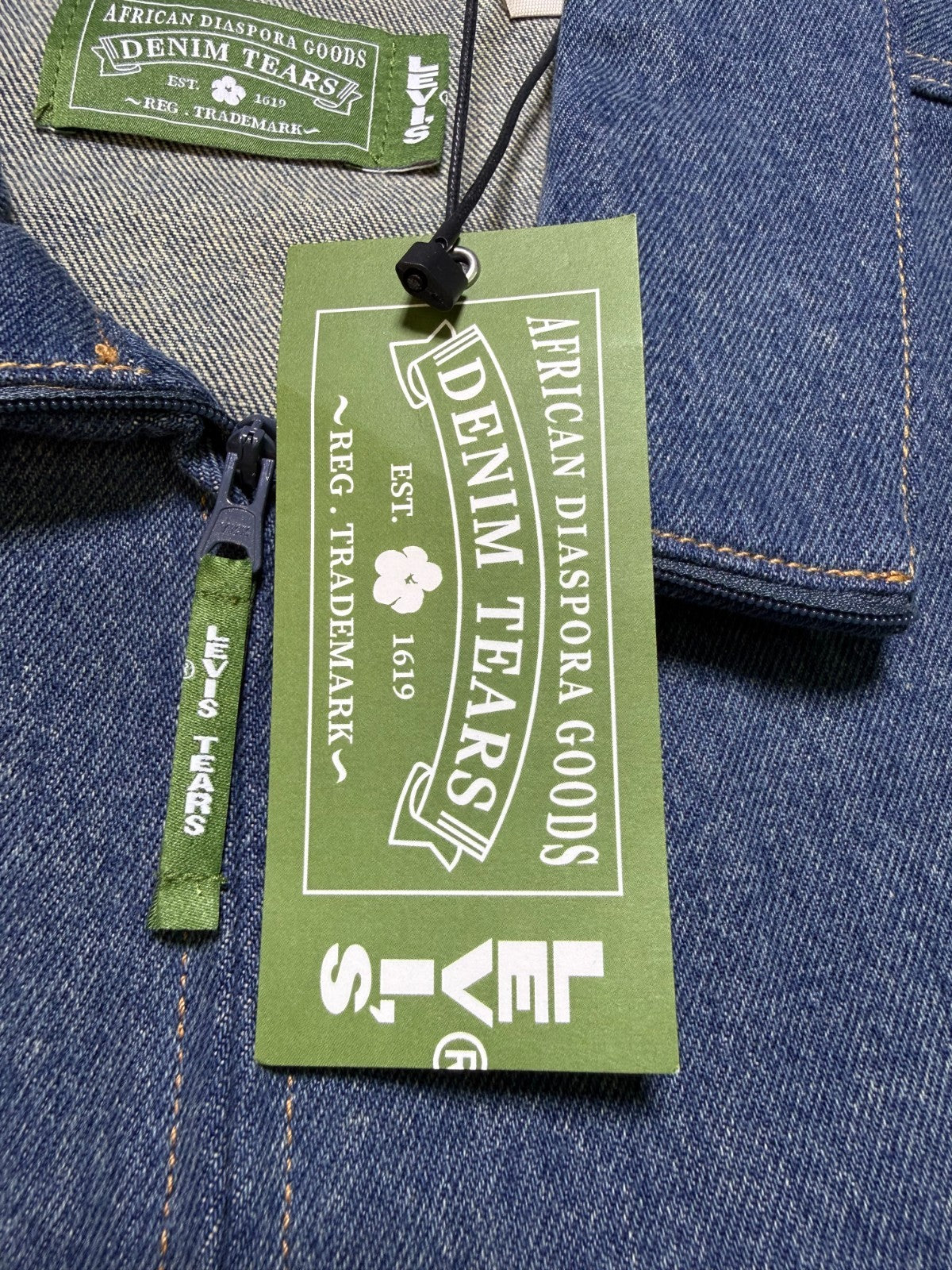 NWT Levi's X Tears Denim Track Jacket Men Large Blue Full-Zip Collared Pockets