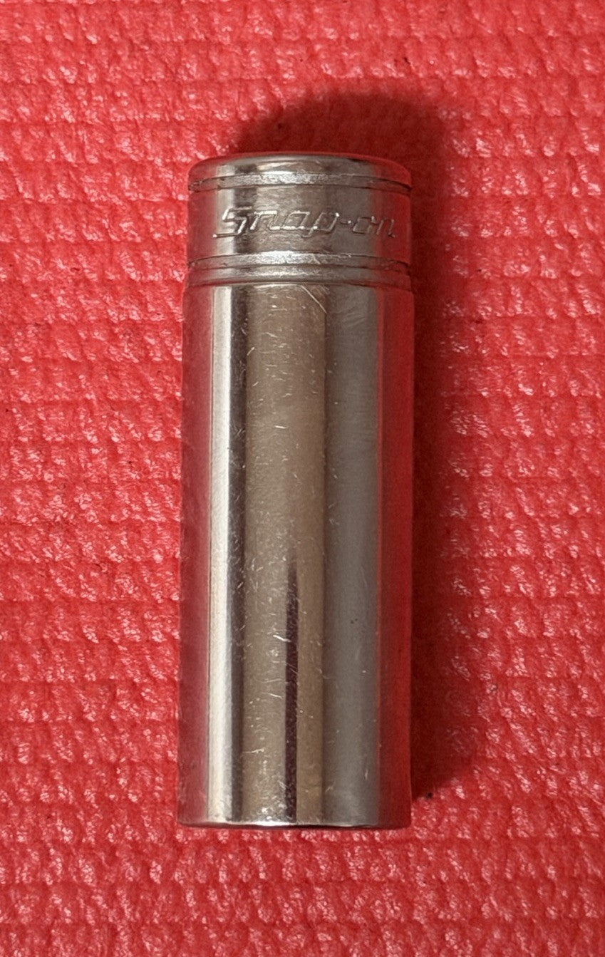 Snap-On Tools NEW SF221 3/8" Drive 11/16" SAE 12-Point Deepwell Socket USA