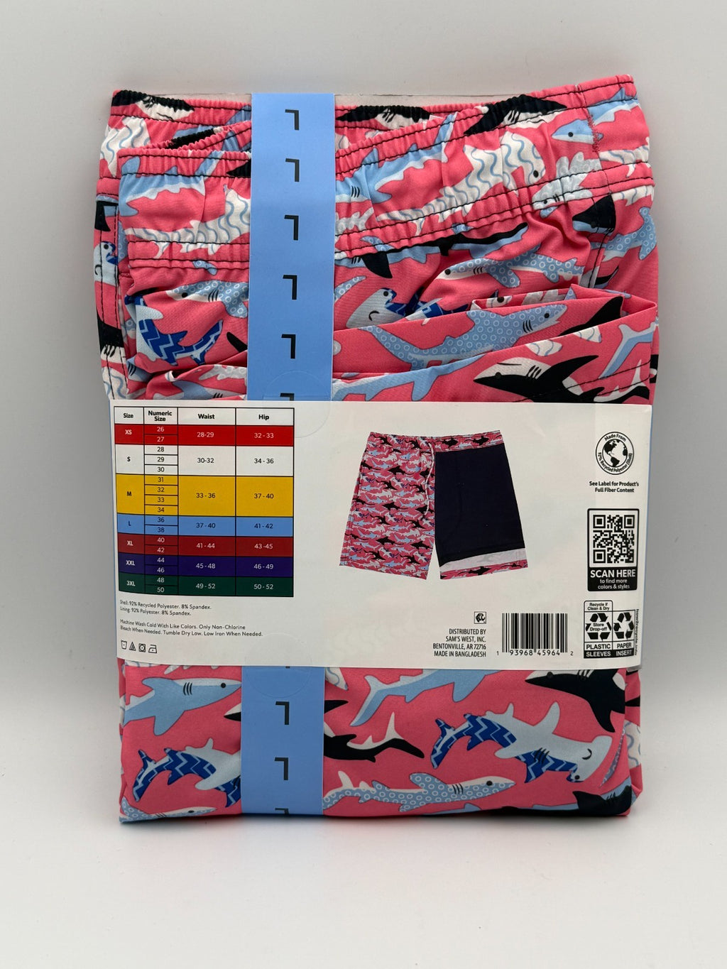 NWT Member's Mark Resort Swim Trunks Men Large Pink Shark Print Lined 7" Inseam
