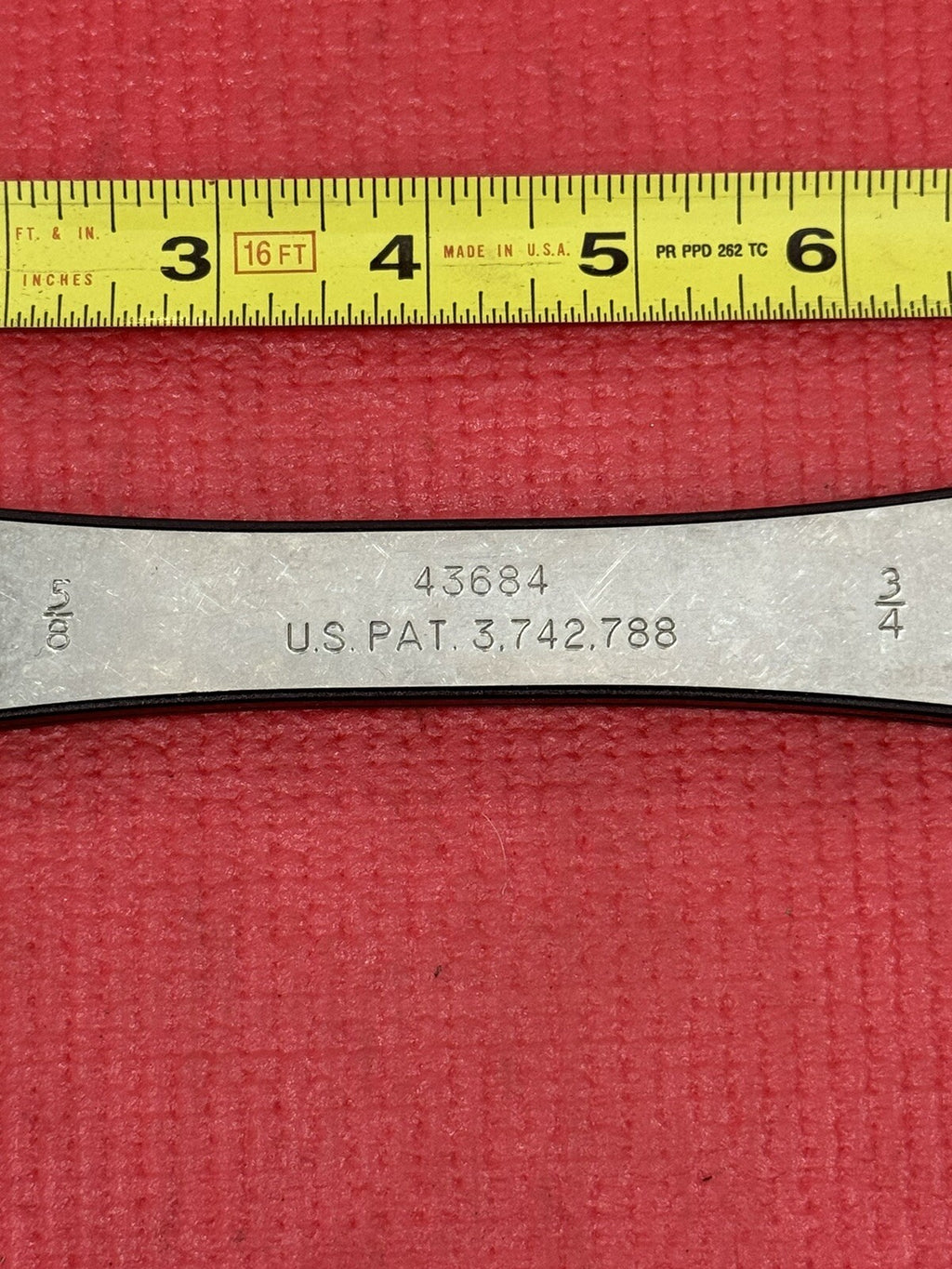 Craftsman 43684 5/8'' X 3/4''  Box End 12 Point Ratcheting Wrench USA Vintage