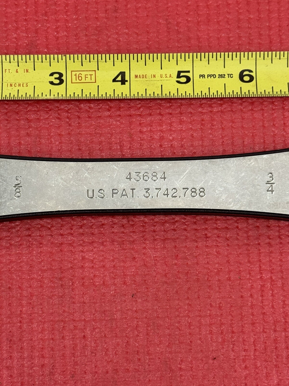 Craftsman 43684 5/8'' X 3/4''  Box End 12 Point Ratcheting Wrench USA Vintage