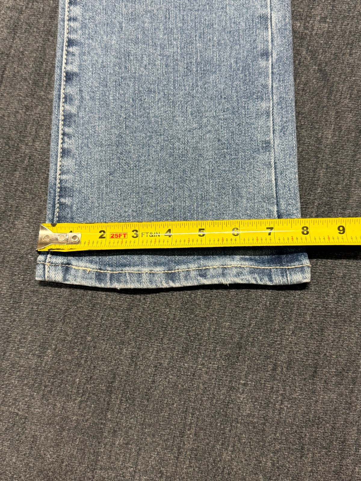 NWT Express Bootcut Jeans Women's 10 Blue Light Wash Casual 5-Pockets Zip Fly