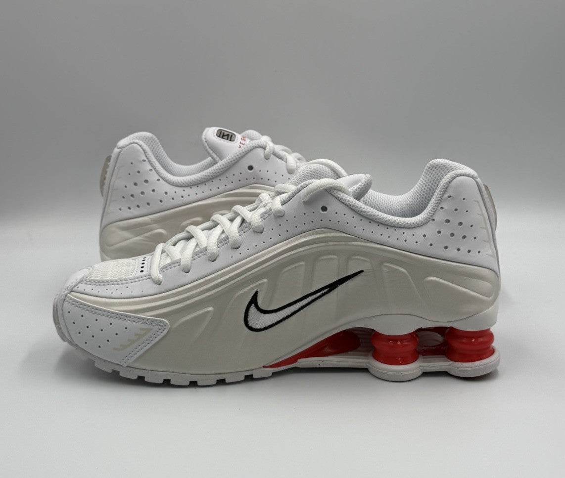 Nike Shox R4 GS Size 5Y Women's 6.5 White Phantom Picante Red Shoes CW2626-102