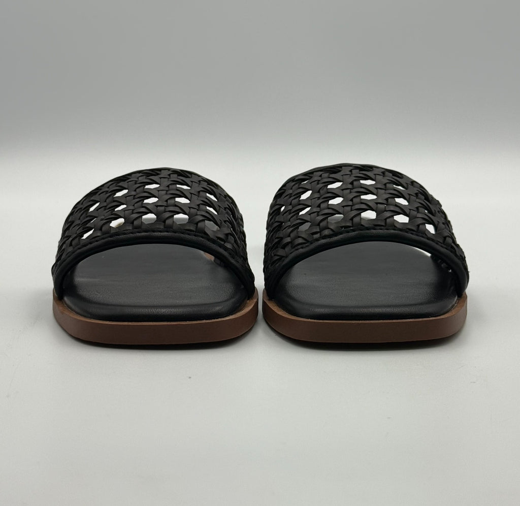 New The Drop Oslo One Band Sandals Women's 5 Black Leather Slip-On Flat Beach