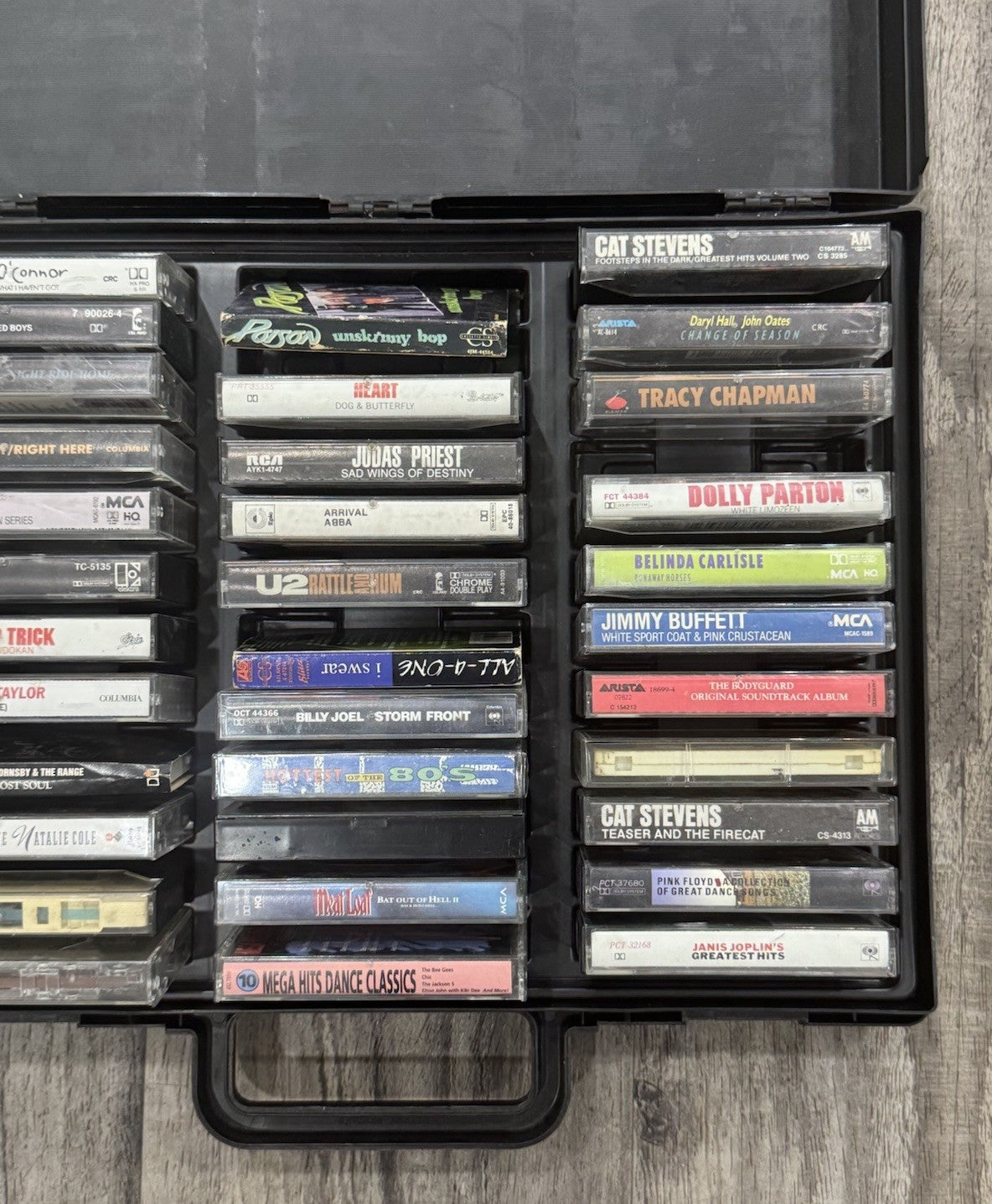 Cassette Tape Lot Of 34 Pop, R&B ,Rock" W/Carrying Case 1970’s 1980's 1990's