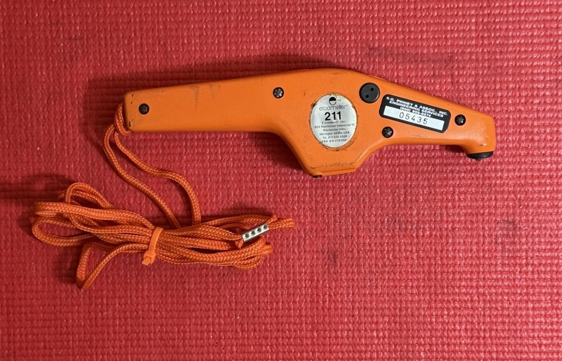Elcometer 211 Mechanical Coating Thickness Gauge W/Original Case & Papers