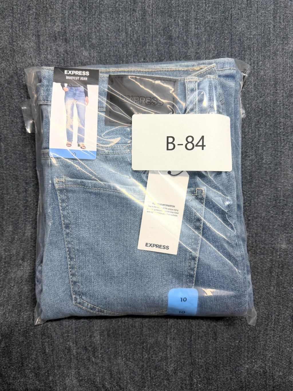 NWT Express Bootcut Jeans Women's 10 Blue Light Wash Casual 5-Pockets Zip Fly