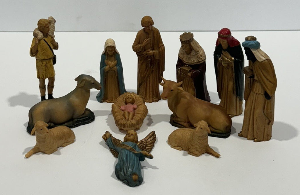 Vintage Nativity Mary Joseph Baby Jesus 3 Wise Men Shepherd SET of 12 Figures