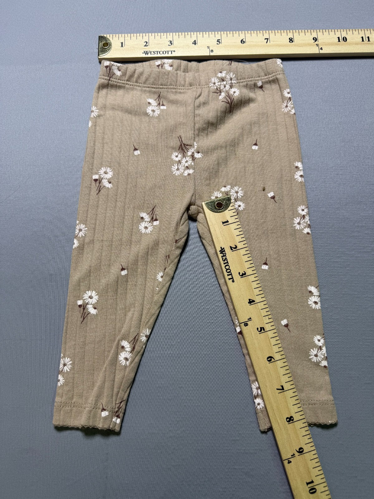 NWT Carter's 3-Piece Outfit Set Baby Girls 6 Months Taupe Long Sleeve Comfort