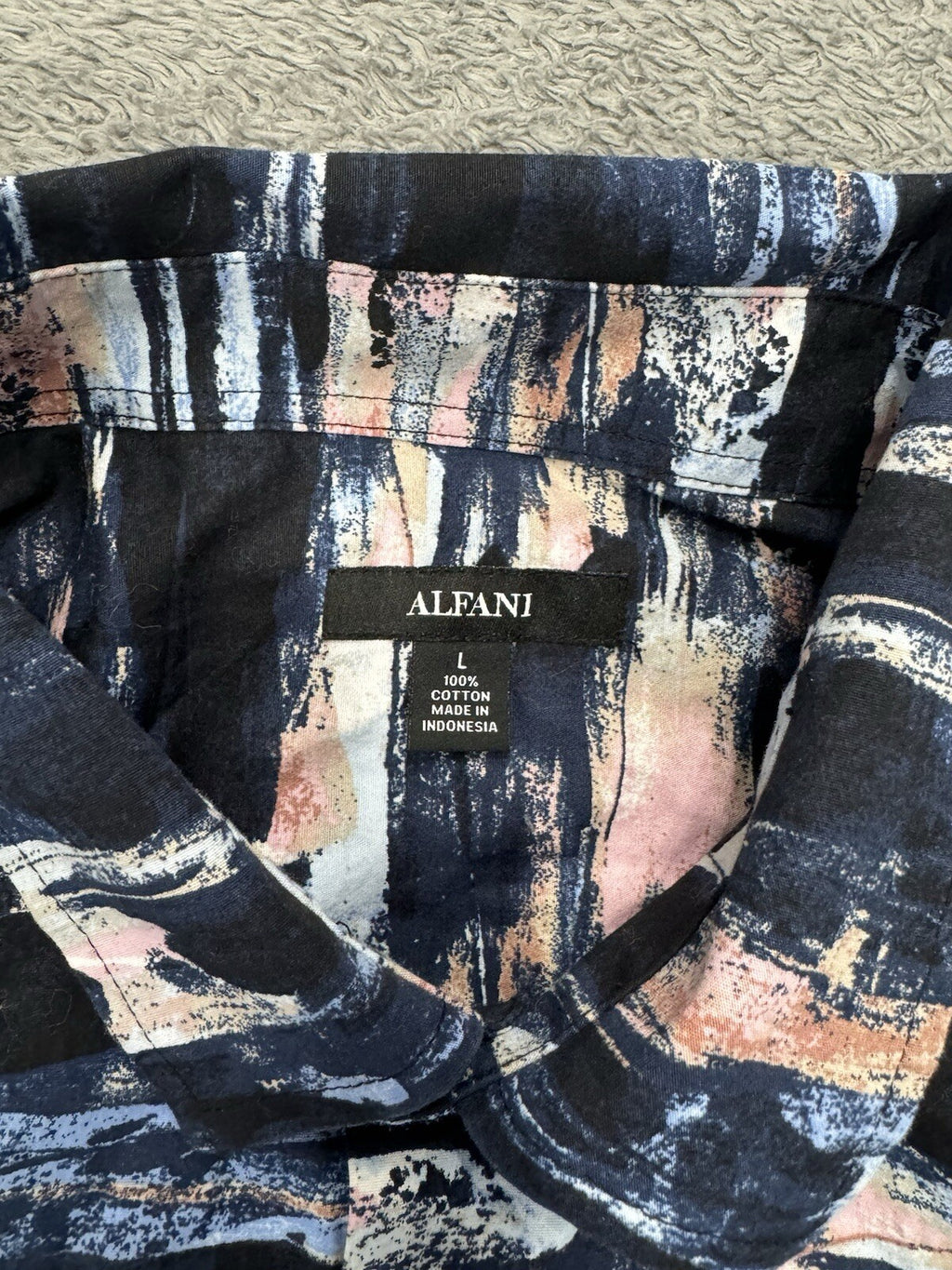 Alfani Men's Size Large Blue Design Casual Button Short Sleeve Shirt