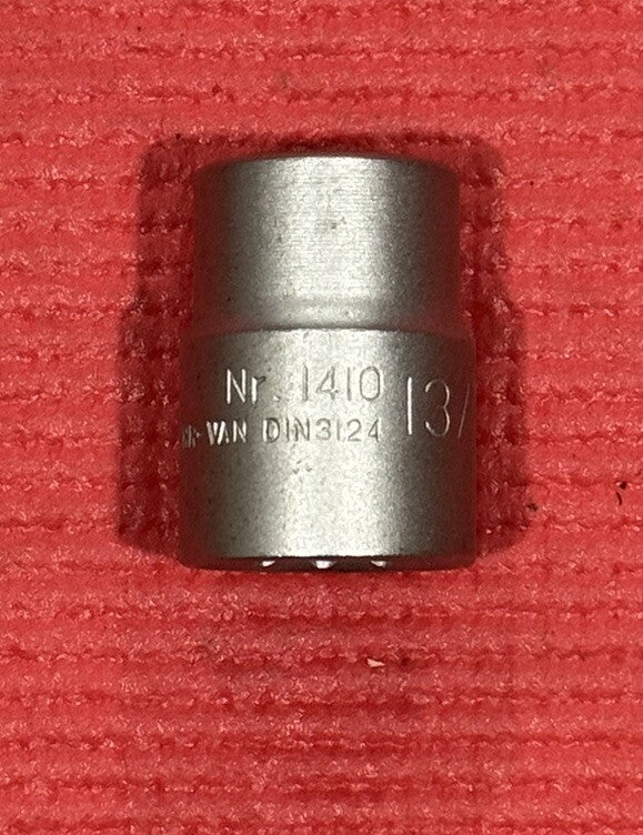 C Walter Germany NR. 1410 SAE 13/16” Shallow Socket 1/2” Drive 12 Point DIN3124