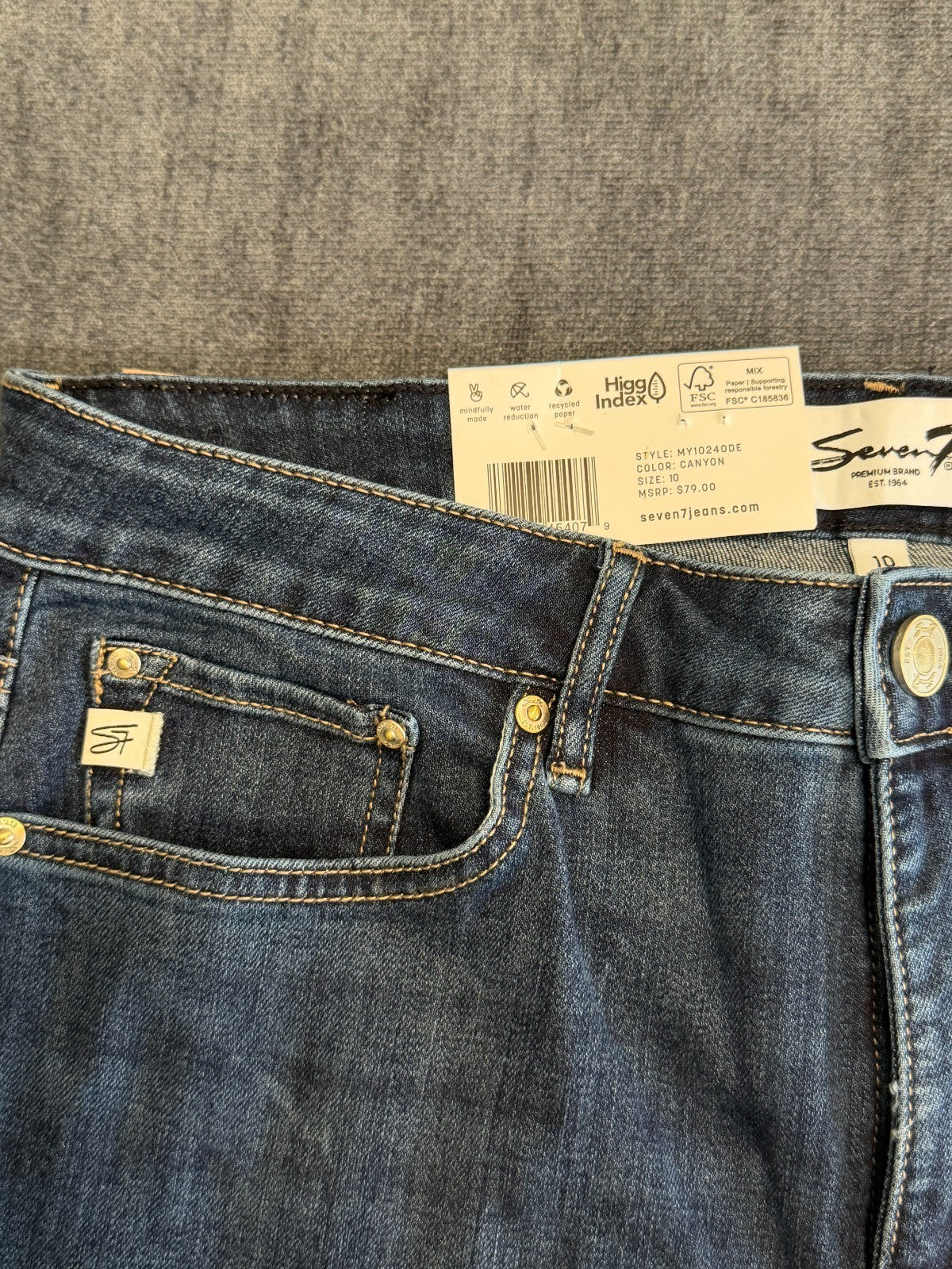 NWT Seven7 Flared Bootcut Jeans Women's 10 Blue Denim High-Rise Casual Hipster