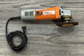 CHICAGO ELECTRIC POWER TOOLS No.91222  4”ANGLE GRINDER W/DeWalt Cable Twist Wire