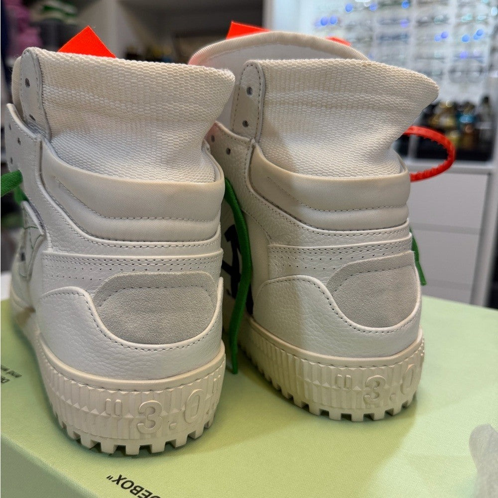 Off-White Off Court Sneakers - Virgil Abloh high tops NEW - SIZE 7.5