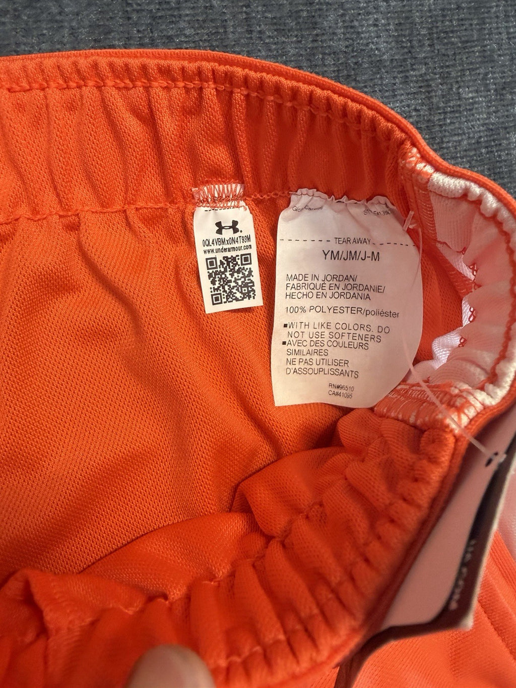 Under Armour G-Tech Play Up Shorts Girls Medium Orange Elastic Waist Classic