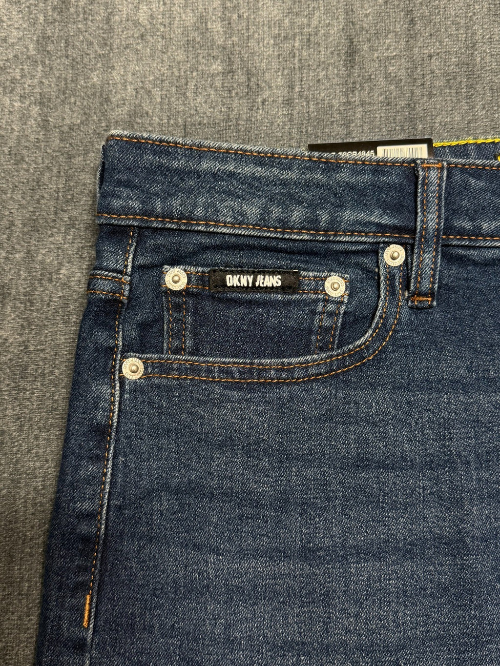NWT DKNY Jeans 17" A Line Frayed Raw Hem Denim Skirt Women's 10 Blue Comfort