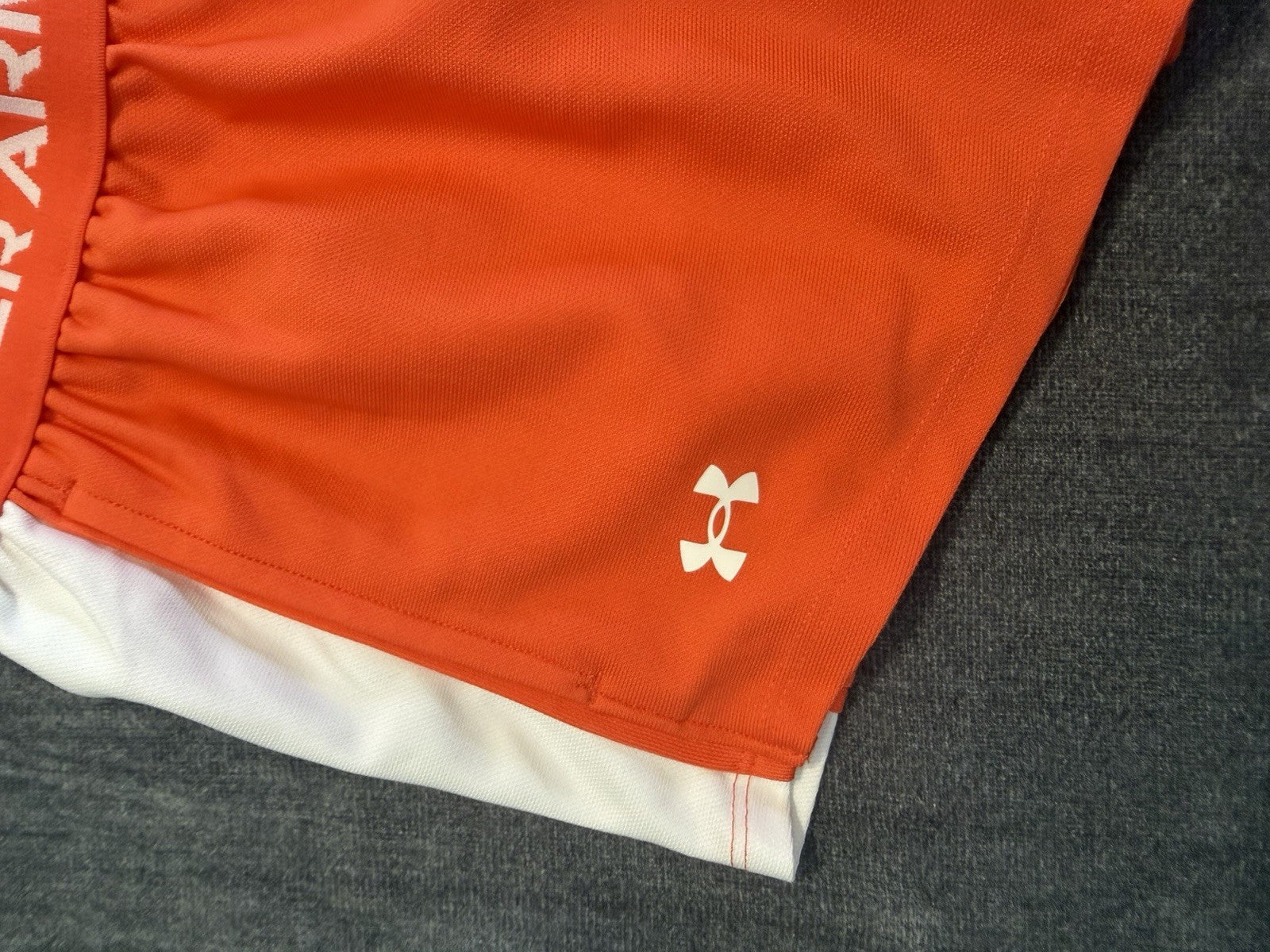 Under Armour G-Tech Play Up Shorts Girls Medium Orange Elastic Waist Classic
