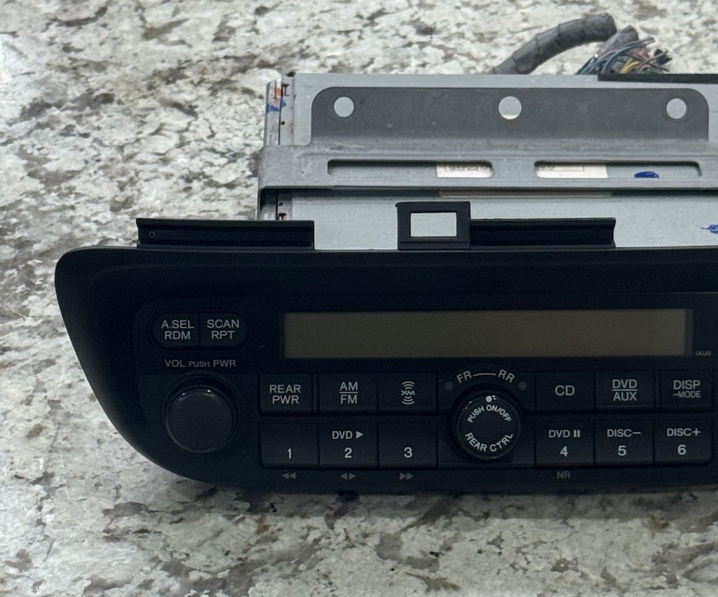 2005-2010 HONDA ODYSSEY OEM AM/FM XM RADIO CD DVD RECEIVER 39100-SHJ-A800 TESTED