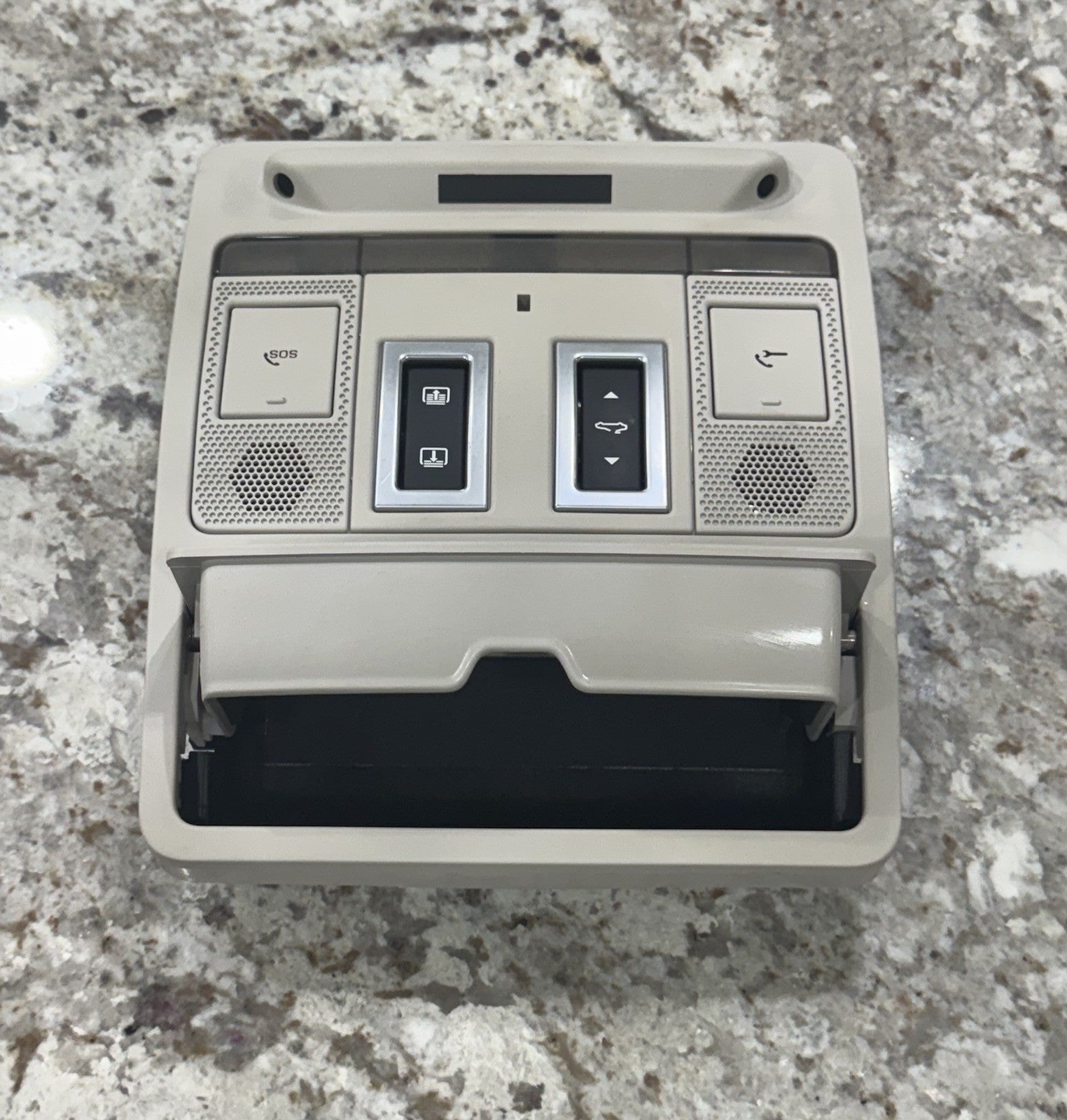 2017-2019 Jaguar XE XF Overhead Dome Map Light Assembly Sunroof Switch OEM