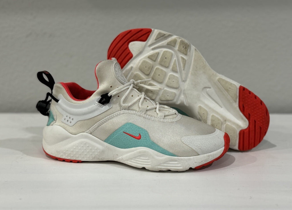 Nike Air Huarache Womens Size 8 White Lace Up Running Gym Sneakers