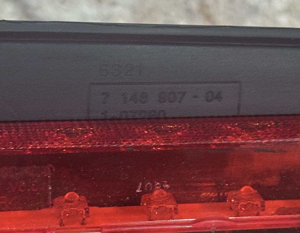 2007-2009 MINI COOPER S R56 REAR TAILGATE 3RD BRAKE LIGHT LAMP TRIM OEM GENUINE