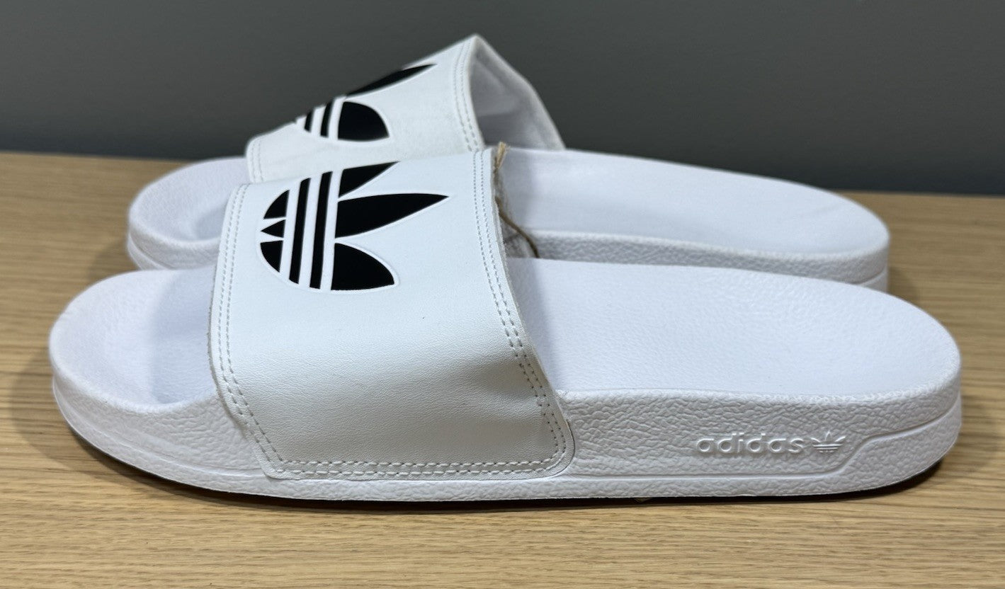 NEW ADIDAS WOMEN’S ADILETTE LITE J SLIDES SANDALS SIZE 5 | WHITE NWT