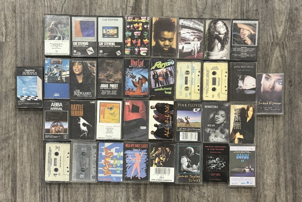 Cassette Tape Lot Of 34 Pop, R&B ,Rock" W/Carrying Case 1970’s 1980's 1990's