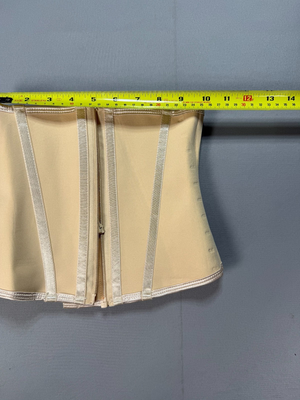 Women XS Nude Beige Waist Trainer Corset Cincher Zipper Underbust Body Shaper