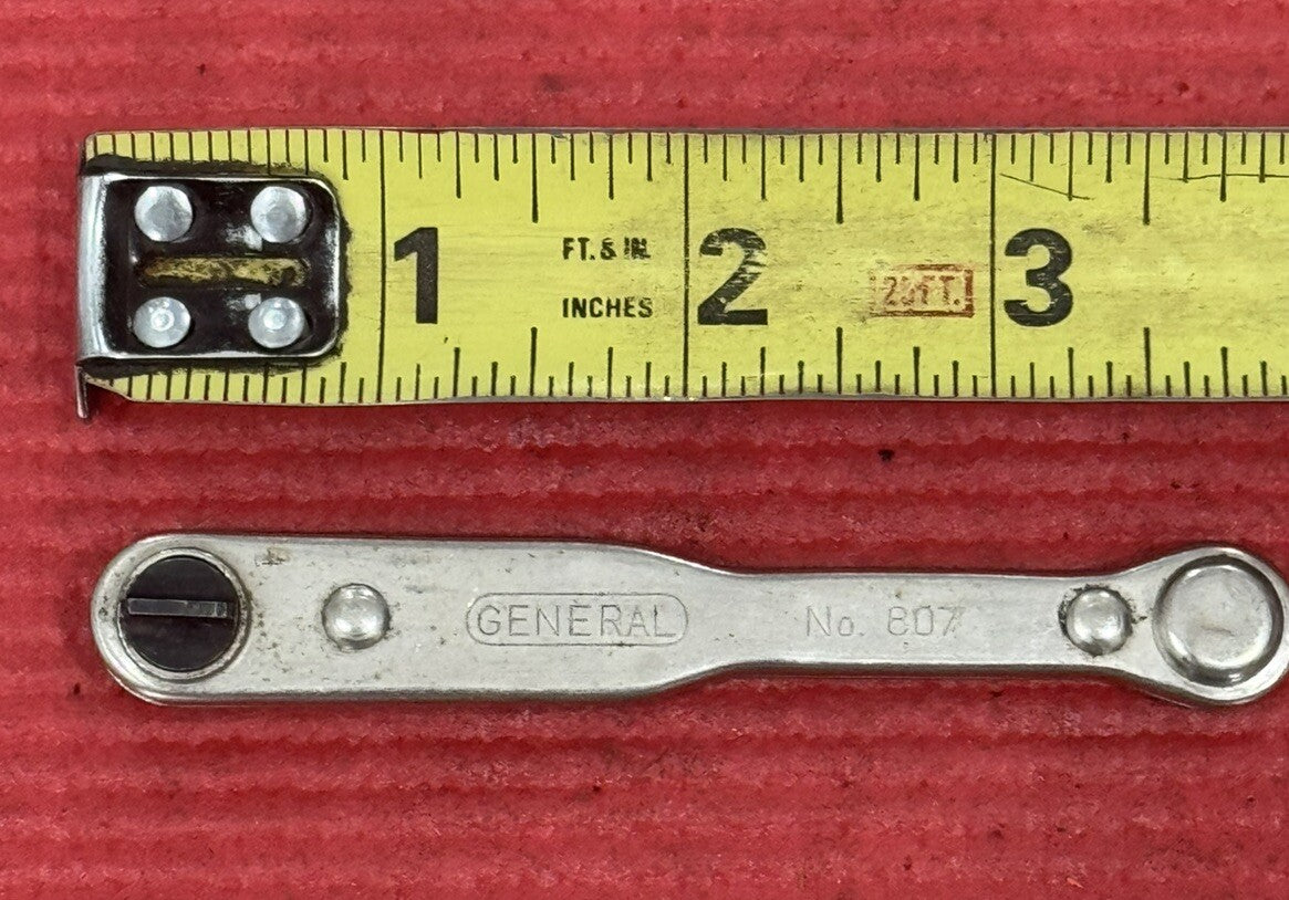 General 807 Offset Ratchet Slotted Screws Screwdriver  Made In USA