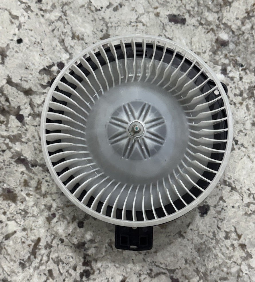 2005-2010 Honda Odyssey Front Blower Motor Fan Assembly OEM 19400 12v
