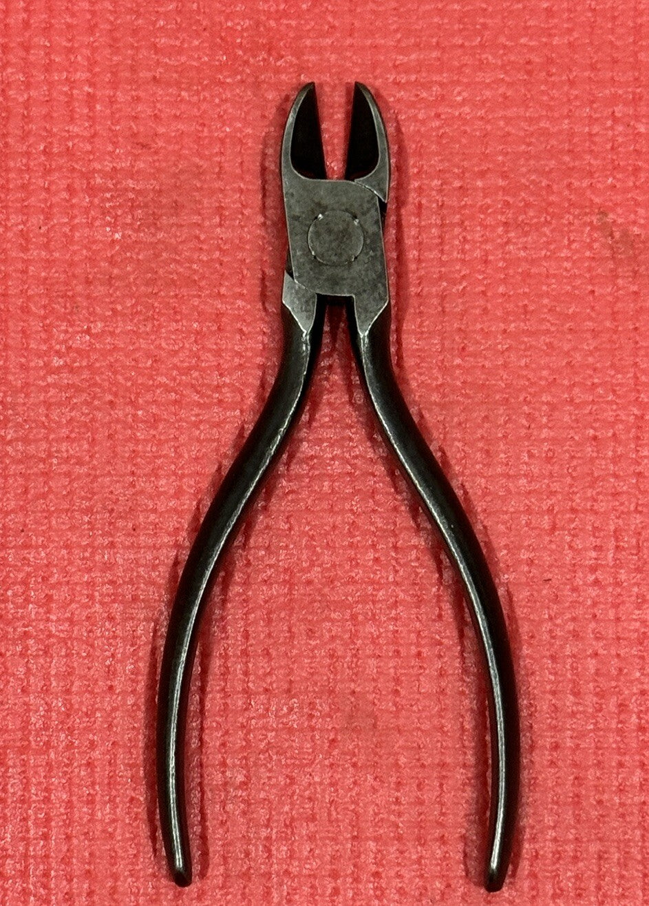 VINTAGE UTICA 41-6 DIAGONAL CUTTING PLIERS 6”MADE IN USA NICE!