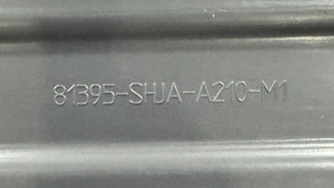 05-07 HONDA OEM Odyssey Front Under Passenger Seat Storage Bin Tray Drawer GRAY