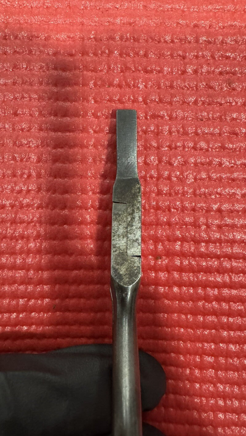 Vintage Red Devil No.20 Small Duckbill Pliers 4" long Made In USA Rare