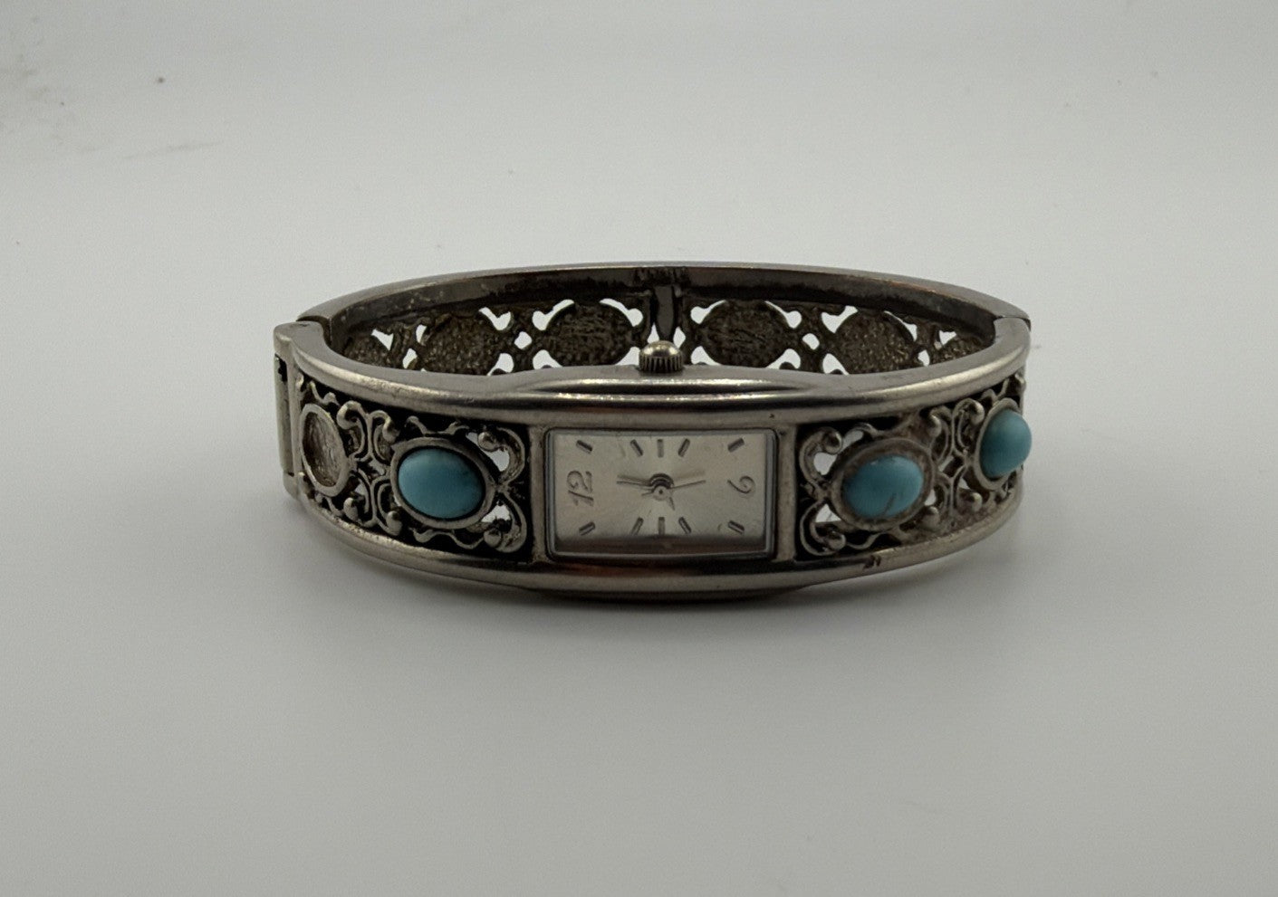 Vintage Women’s Watch FY1225 FMD Turquoise And Silver Tone Bracelet Watch