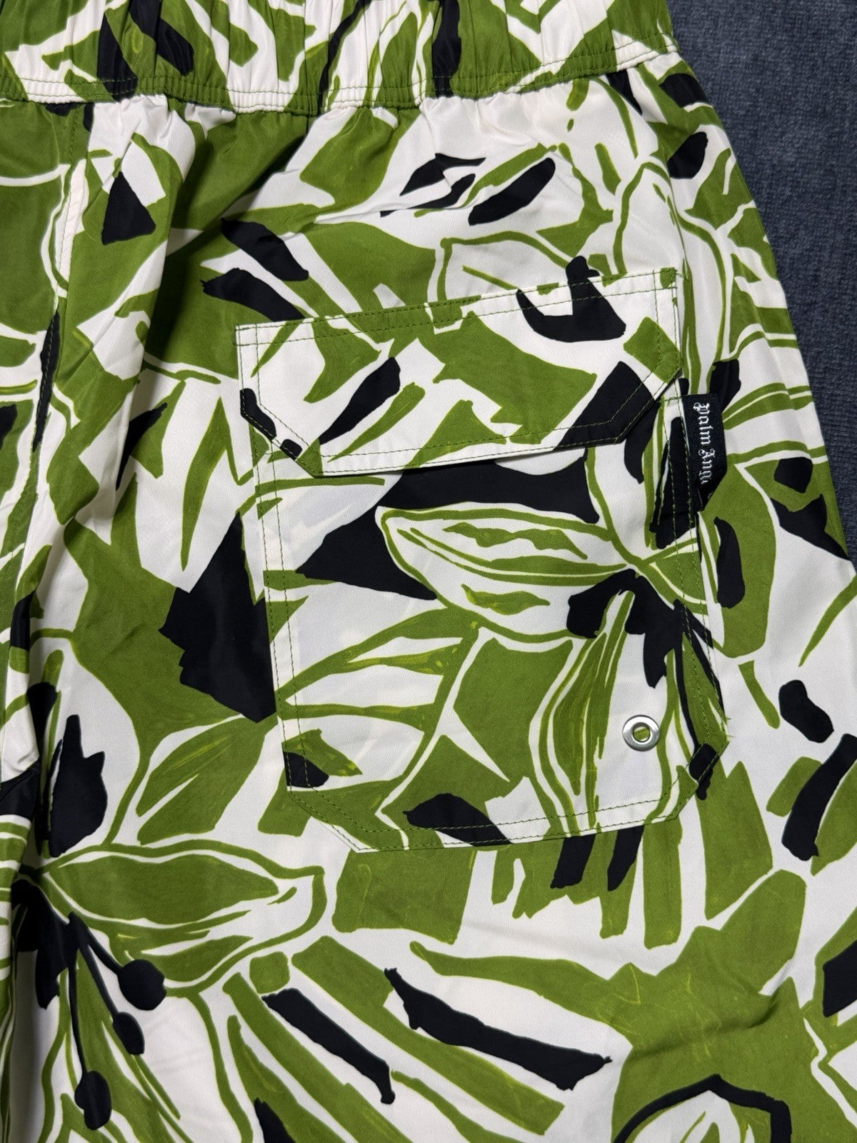 NWT Palm Angels Macro Hibiscus Swim Shorts Men Large Green/White 100% Polyester