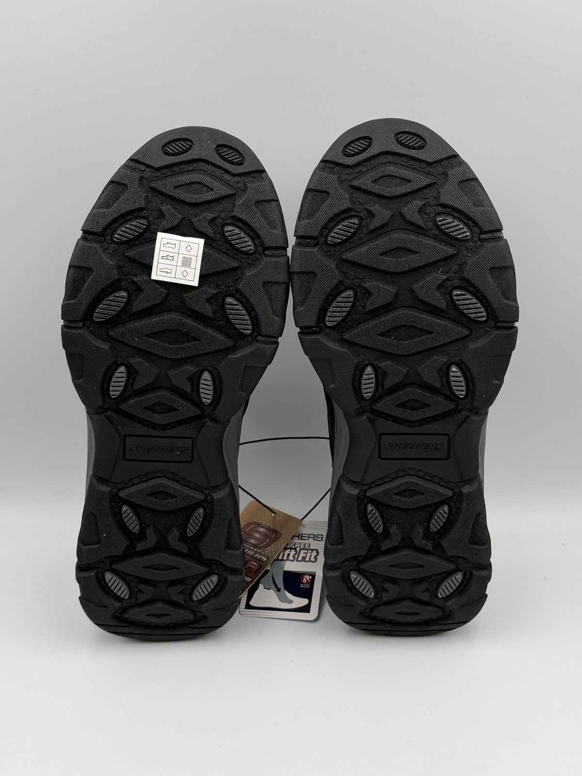 Skechers Men’s Hands Free Slip-ins Izaiah Black Slip-On Sneakers Men’s Size 10.5
