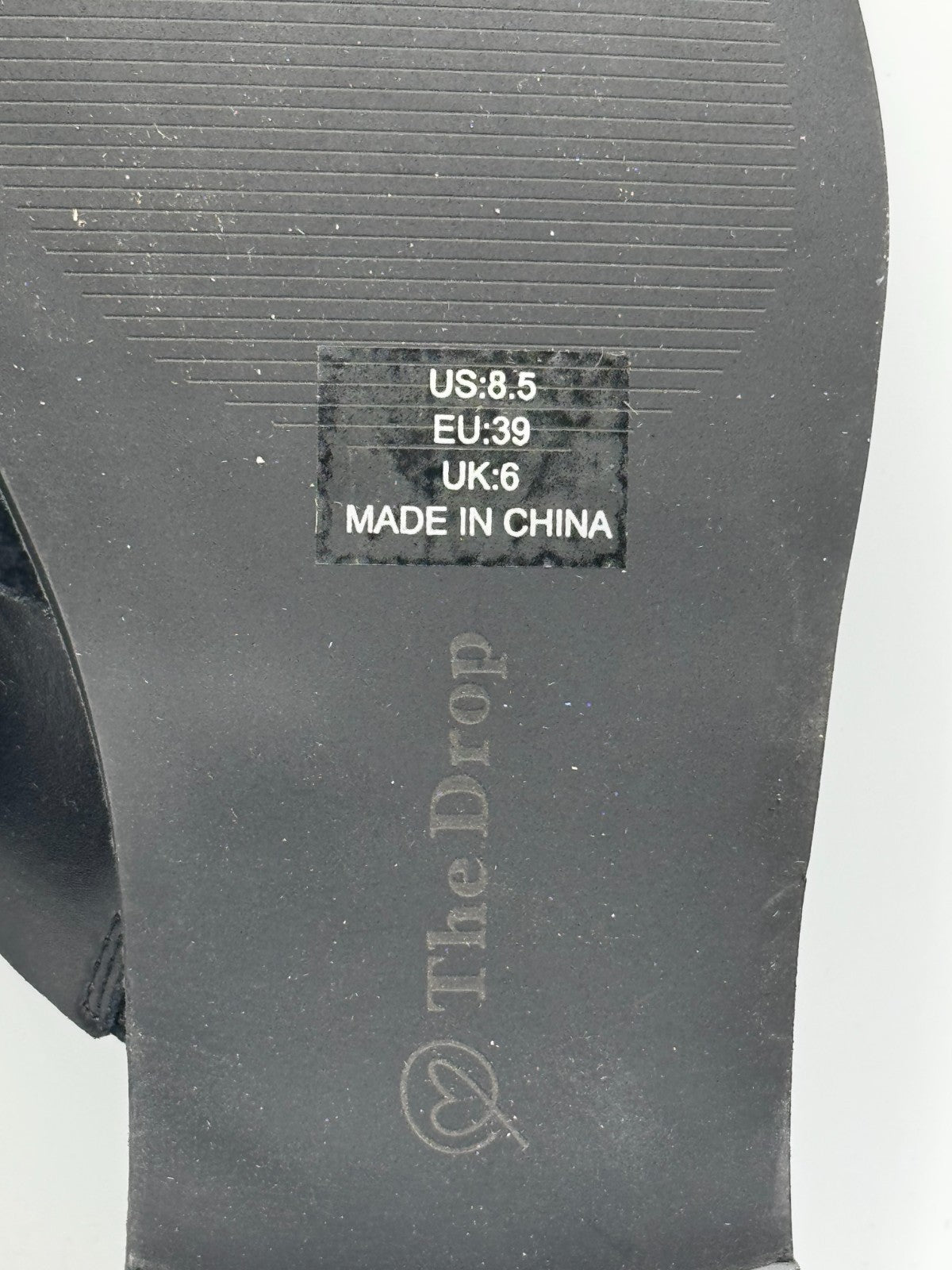 The Drop Camilla Wide Thong Flip Flop Sandal Women's 8.5 Black Vegan Leather