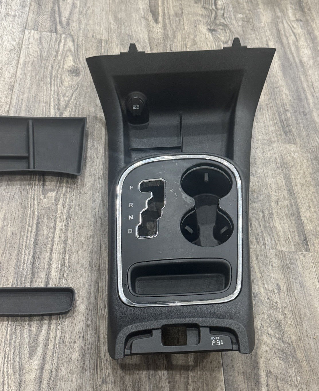 2011-2013 Dodge Durango Front Center Console Gear Shifter Trim Bezel OEM