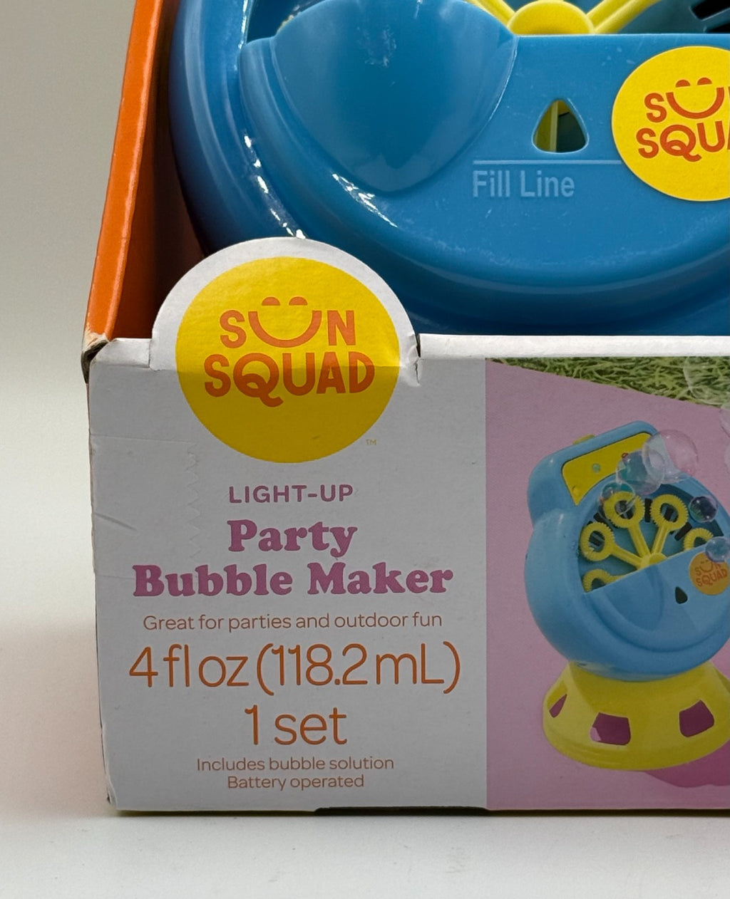 New Sun Squad Kids Blue Yellow Light-Up Bubble Maker Machine Outdoor Toy - 4 Oz
