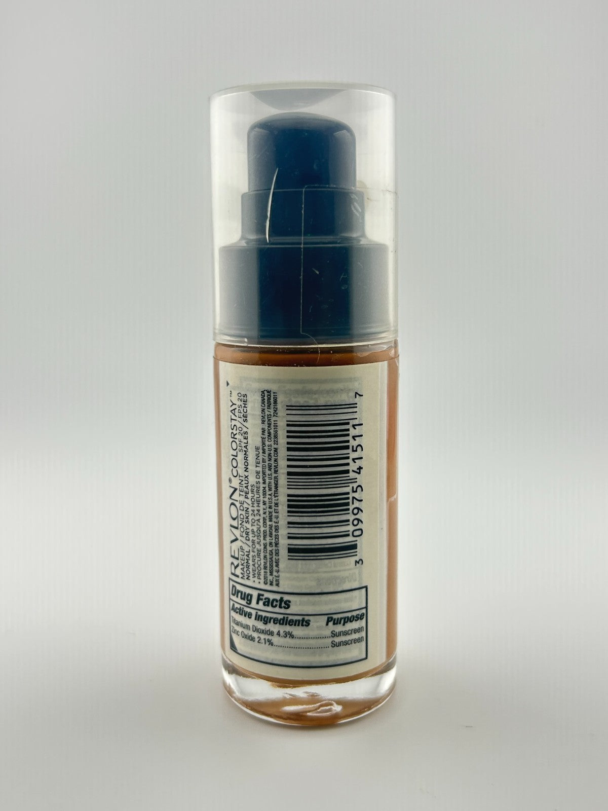 Revlon ColorStay Makeup Foundation for Normal/Dry Skin in the shade 400 Caramel