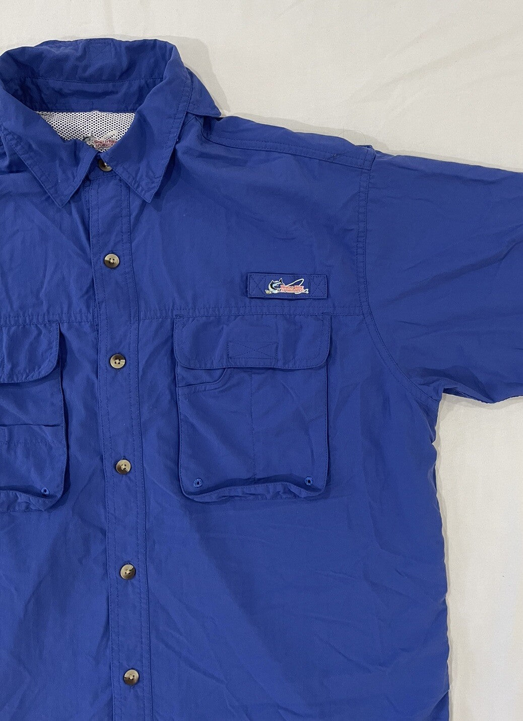 World Wide Sportsman fishing shirt, Blue mens Size L Large vented back  B1