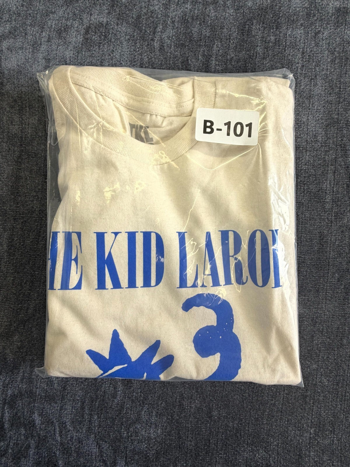 NWOT TKL 2022 EOWT Sketch T-Shirt Unisex Medium Ivory Graphic Print Short Sleeve