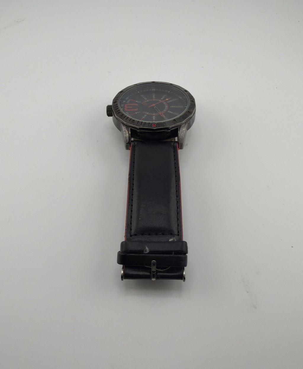 Stainless Steel Watch FMDCTM003, IF059 Imitation Leather Band. Needs Battery