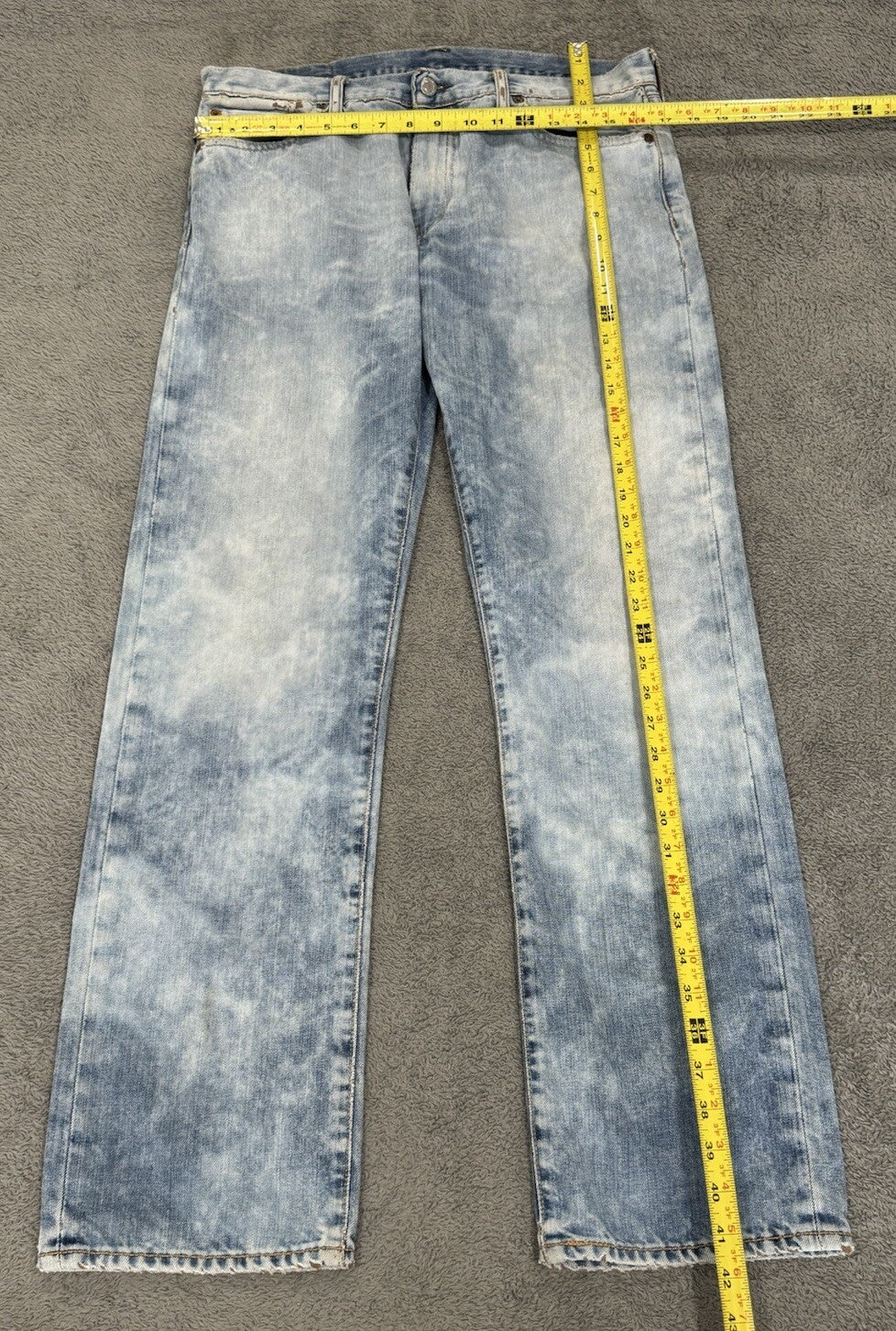 LEVI'S STRAUSS & CO Men's Size W33 L32 Denim Light Blue Jeans