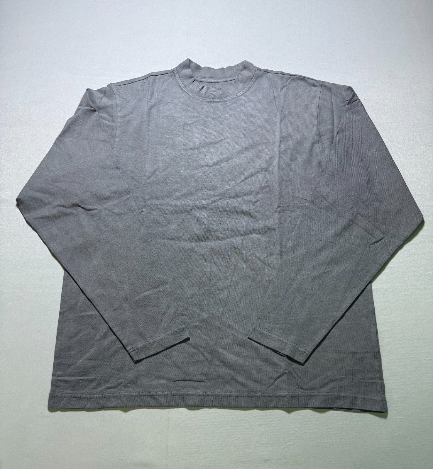 Yeezy YZY Gap Long Sleeve Shirt Men's Medium Gray Crew Neck Streetwear Modern