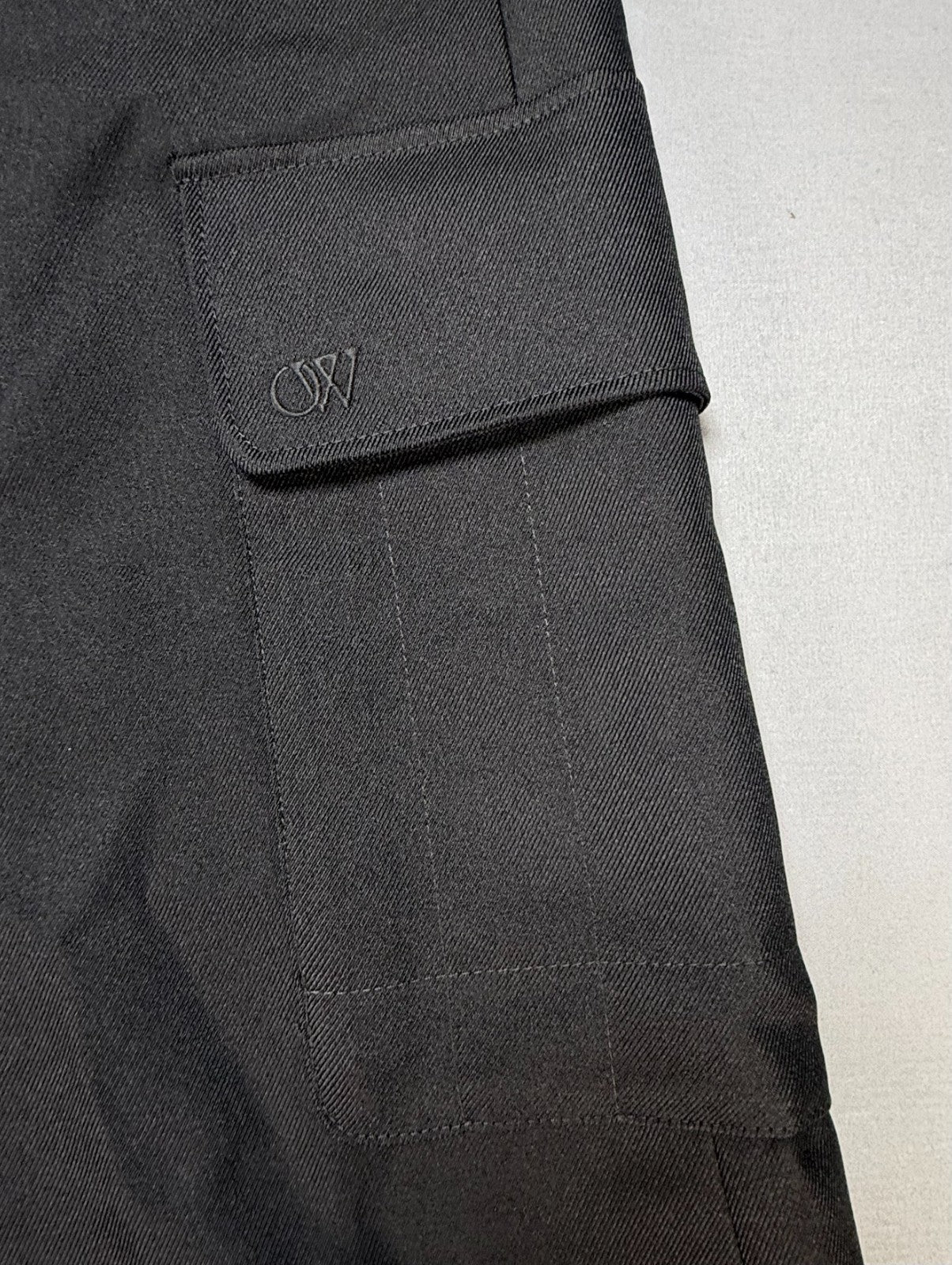 NWT Off-White OW Embroidered Drill Cargo Pants Men's 46 Black Pockets Workwear
