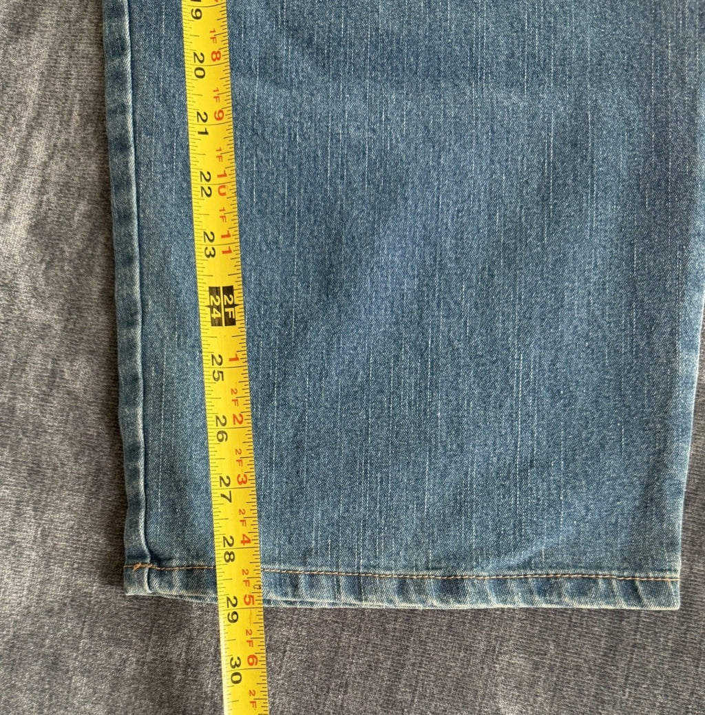 Basic Editions Jeans Womens 26W  AVG Blue Denim  Classic Fit Stretch Straight